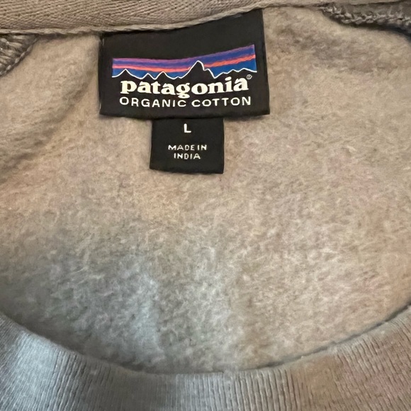 Lightweight Patagonia sweater - Picture 3 of 4